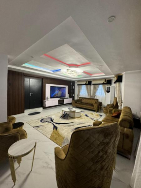 Turnstone Apartment